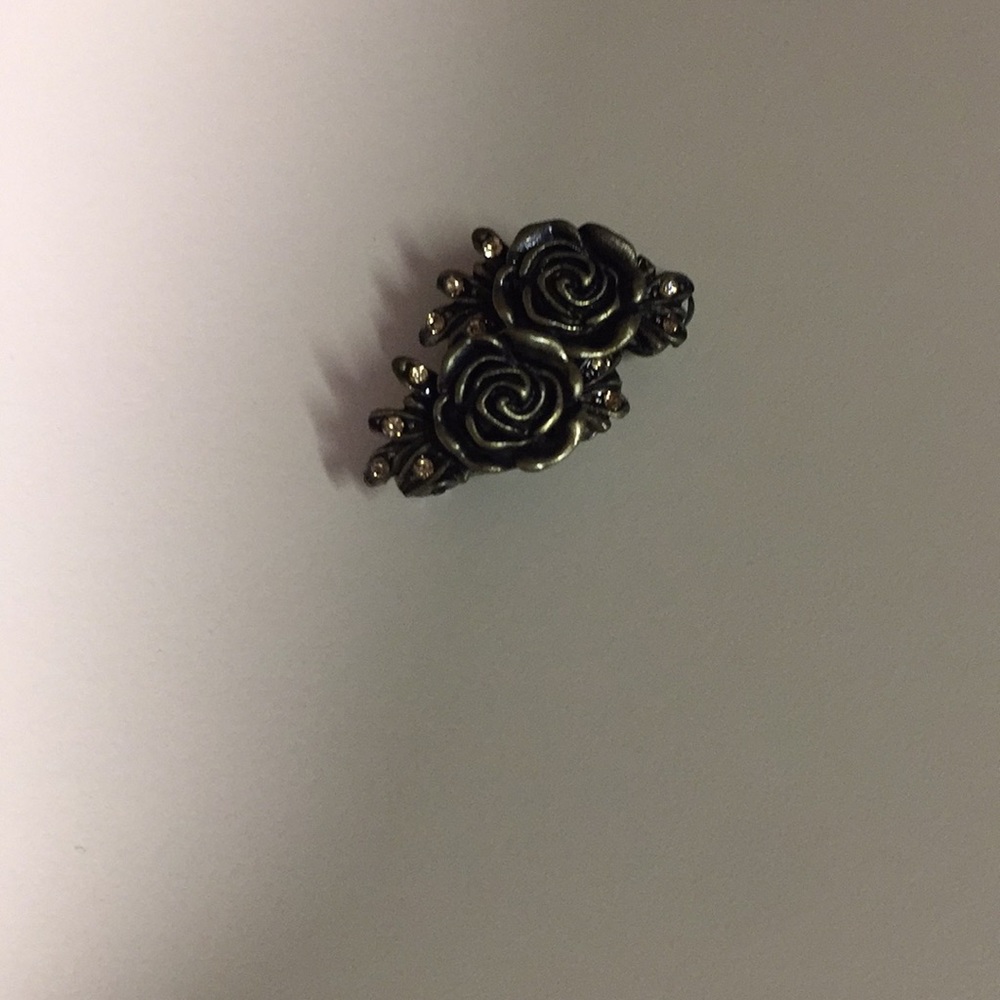 Bronze toned CLIP ON earrings